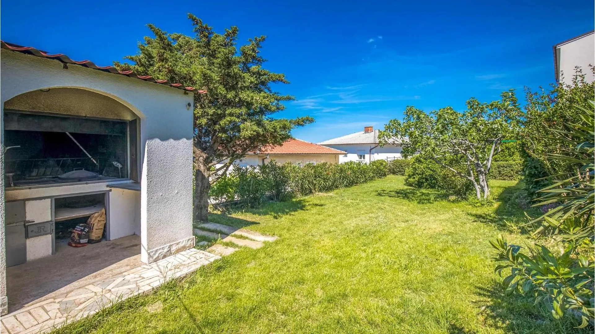 Lovely Apartment In Novi Vinodolski With Wifi 0*,