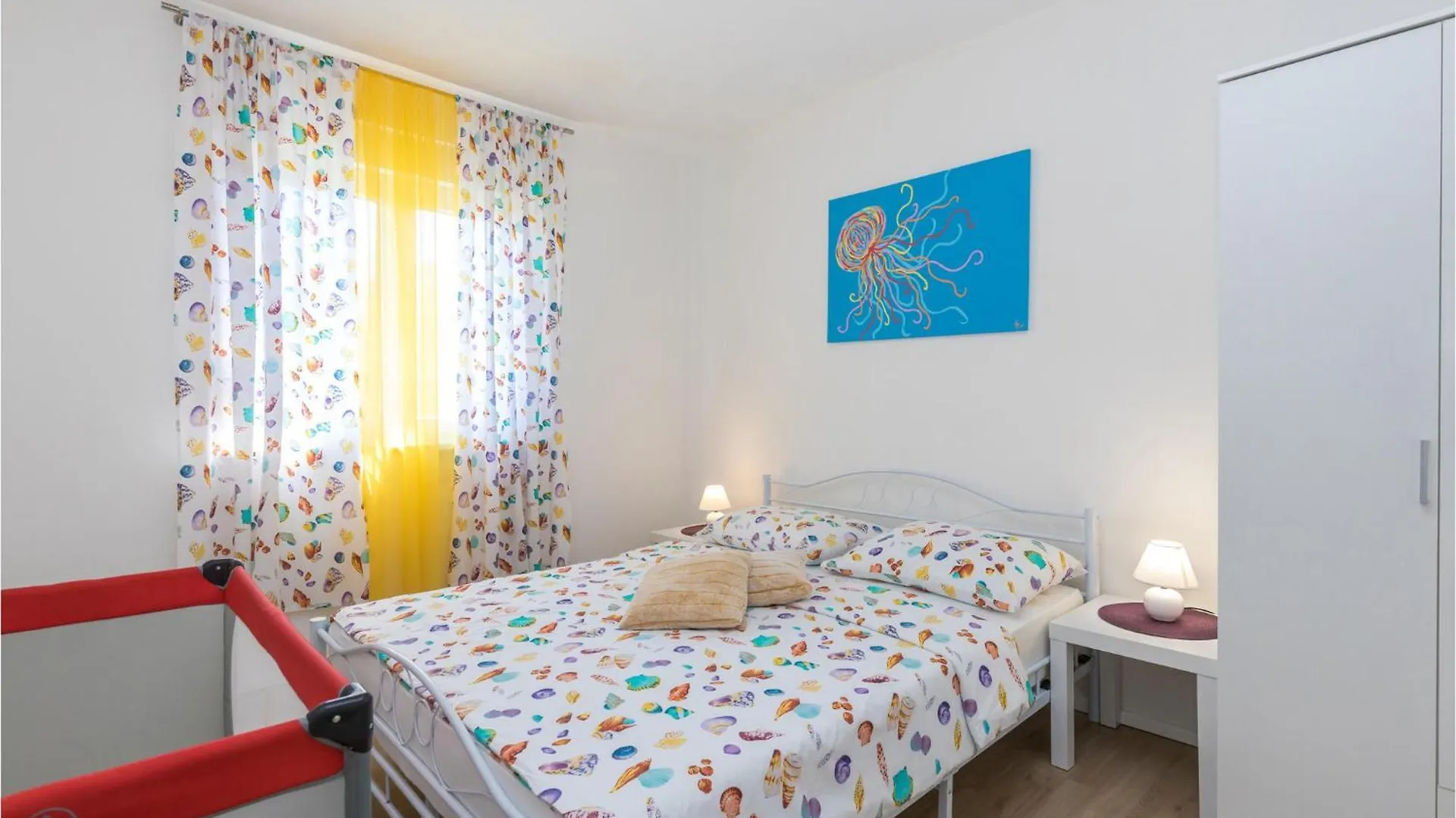 Lovely Apartment In Novi Vinodolski With Wifi