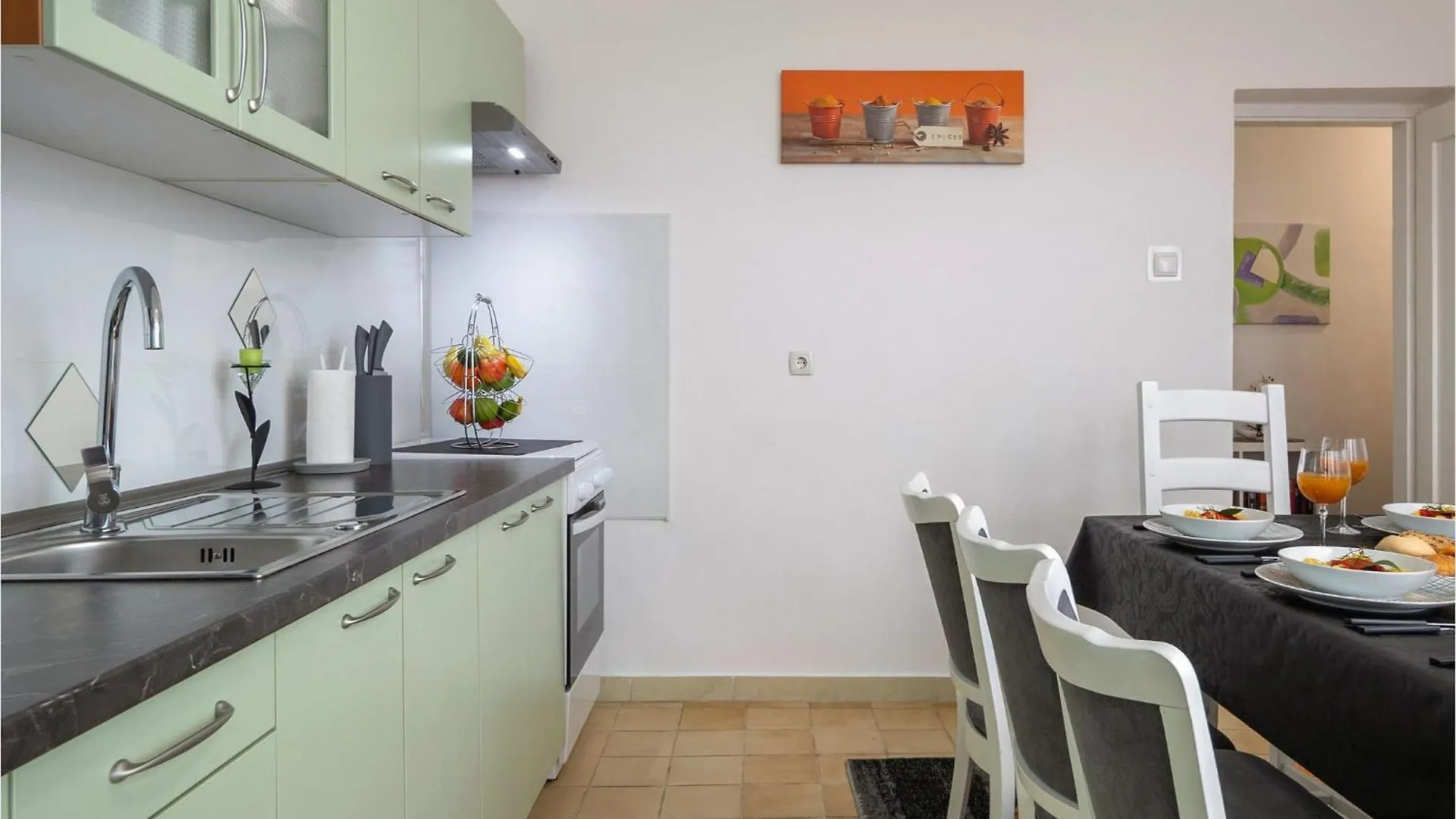 Lovely Apartment In Novi Vinodolski With Wifi