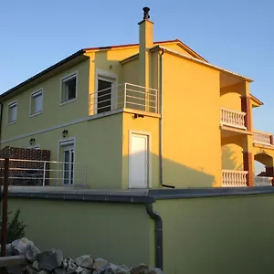 Ruzica Novi Vinodolski