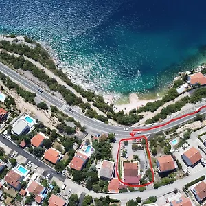 Grabrova Cove Apartman